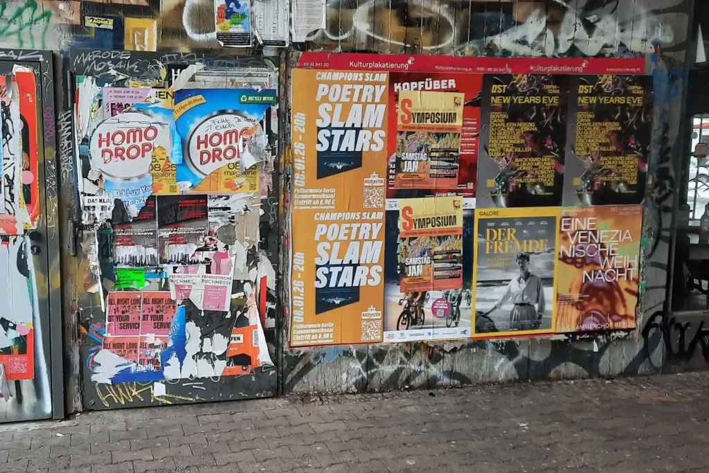 addON Plakatierung am Neuen Kreuzberger Zentrum